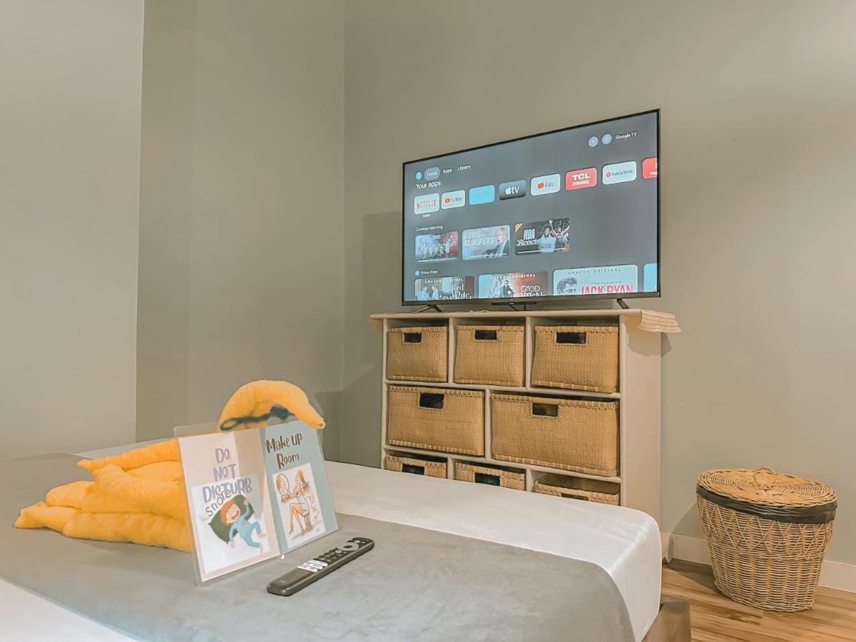 Outpost Hostel - Đảo Coron Ngoại thất bức ảnh