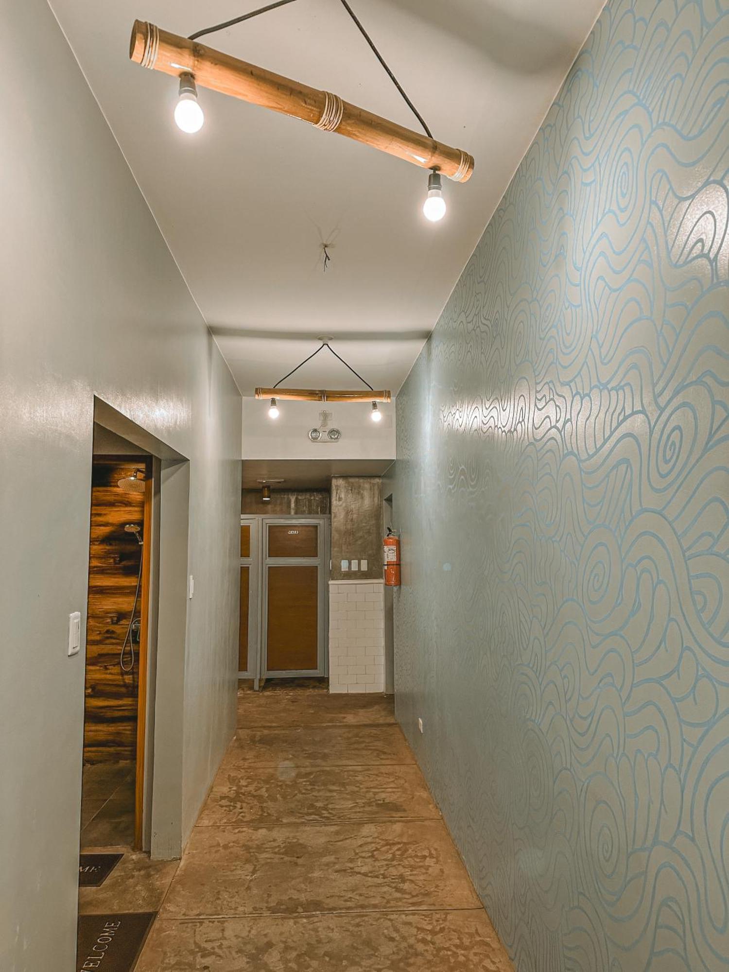 Outpost Hostel - Đảo Coron Ngoại thất bức ảnh